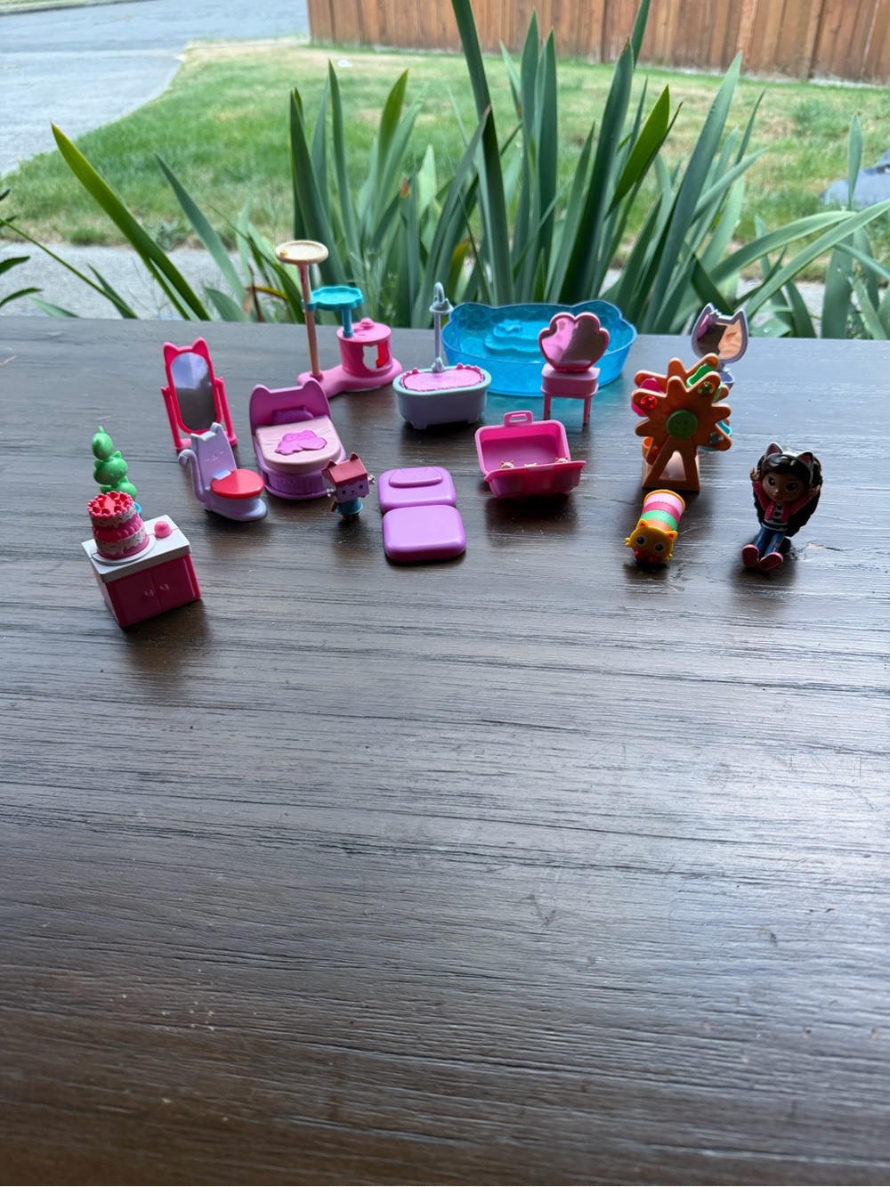 Gabby’s dollhouse many amazing items - Picture 8 of 8